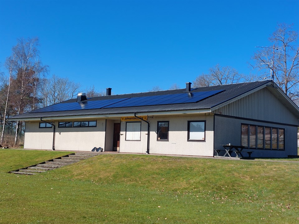 Solceller på klubbuset!